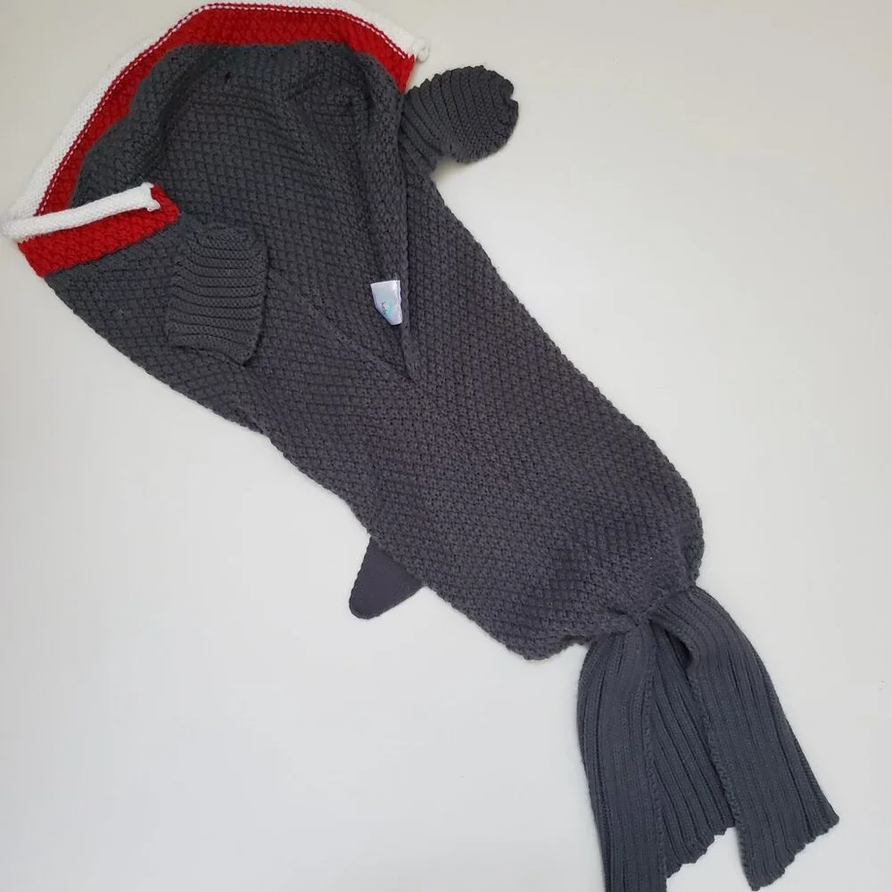 Shark wrap knit blanket